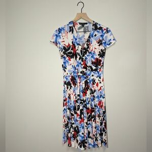 MAGGY LONDON red white blue floral midi dress size 6